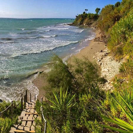 Blue Sky Cottage, Kanouli Beach Halikounas Ngoại thất bức ảnh