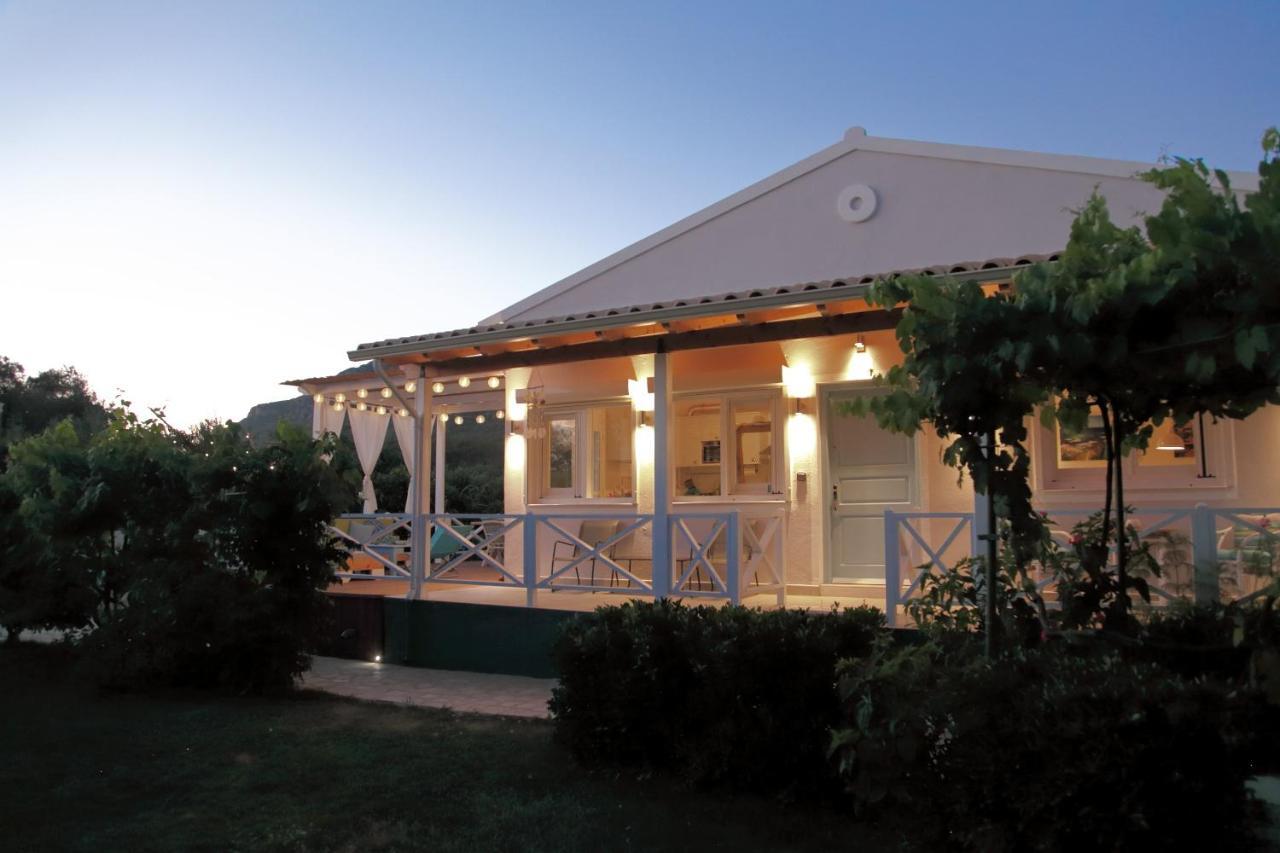 Blue Sky Cottage, Kanouli Beach Halikounas Ngoại thất bức ảnh